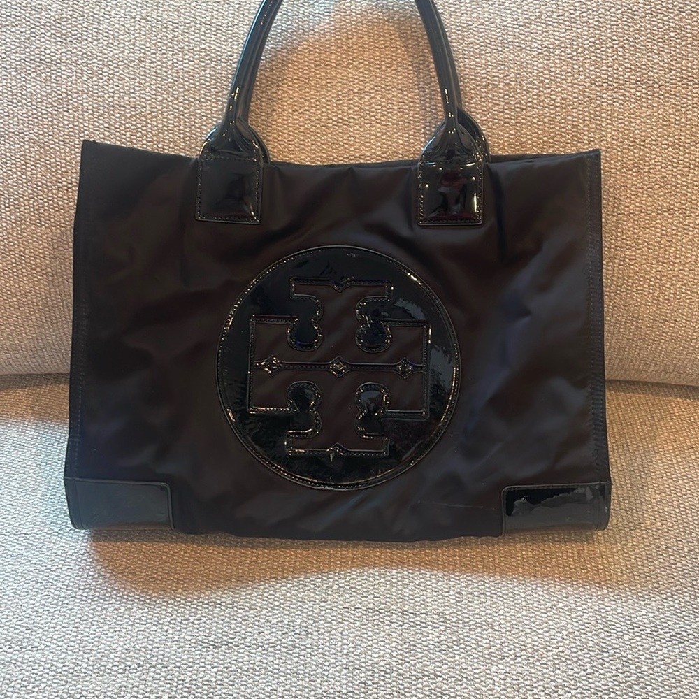 Tory Burch Black Glossy Tote with Logo Medallion